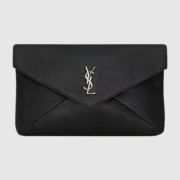 생로랑 램스킨 소재의 cassandre 라지 envelope 파우치 769307